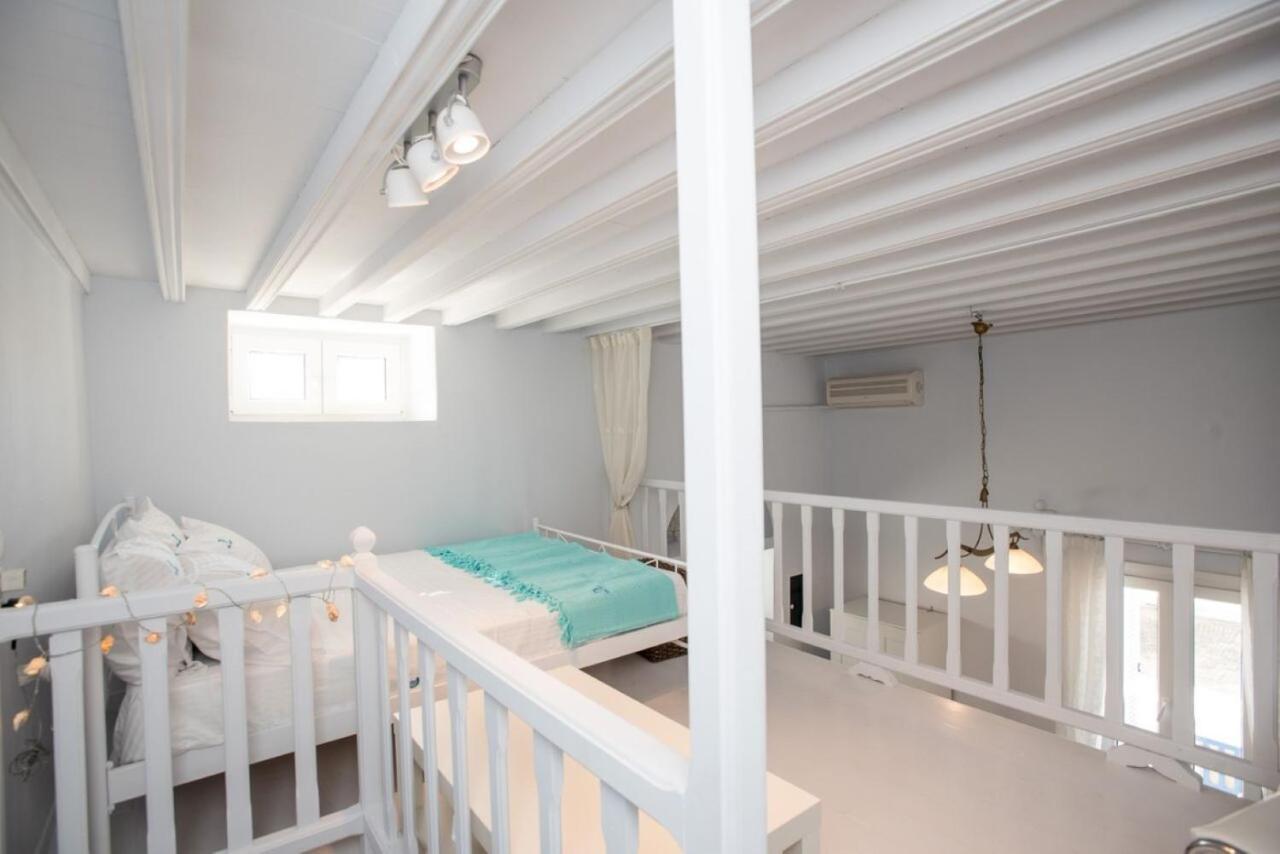 Traditional Split Level House In Mykonos Town Villa Exterior photo
